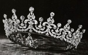 Queen Mary Girls of Great Britain and Ireland Tiara.JPG